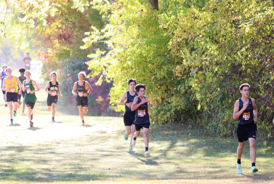 The+boys+XC+team+keeps+a+steady+pace+at+the+Downriver+Jamboree+II+at+Patriots+Park+October+4.