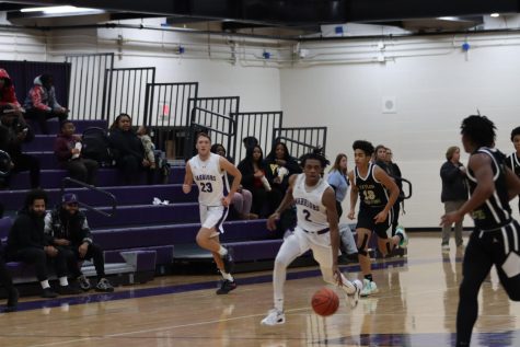 Woodhaven boys varsity basketball continues to dominate