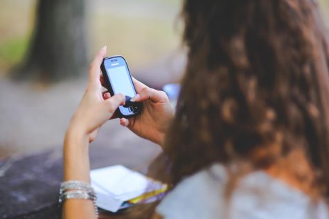 Phones are destructive to student outcomes