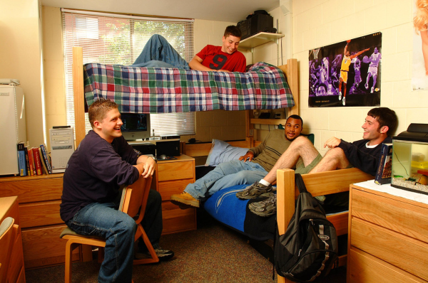 Living in a dorm your first year makes you a better college student
